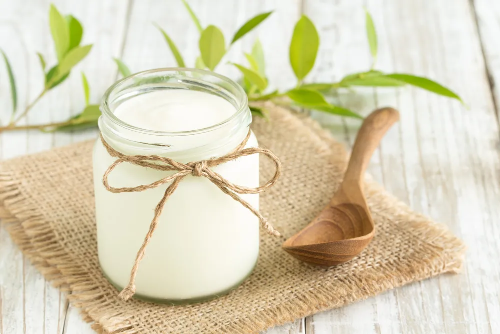 Sữa chua, thực phẩm bổ dưỡng nhưng cần cẩn trọng khi kết hợp với hẹ