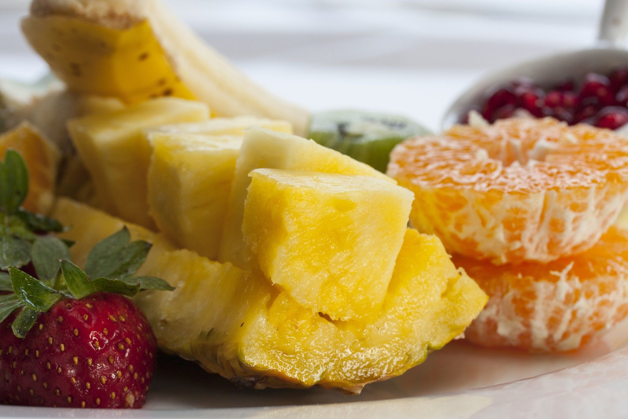 fruit-2373428_ce21d02445344eec864eaf4e9ed59e3a_master
