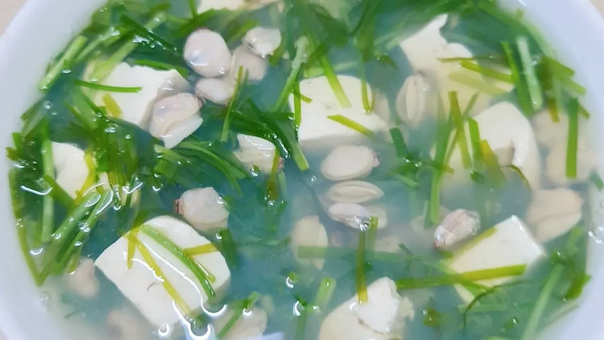 Canh hẹ đậu hũ thịt băm, món ăn thanh mát