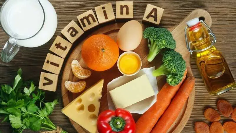 Một củ khoai lang tươi bổ sung vitamin A quan trọng cho cơ thể