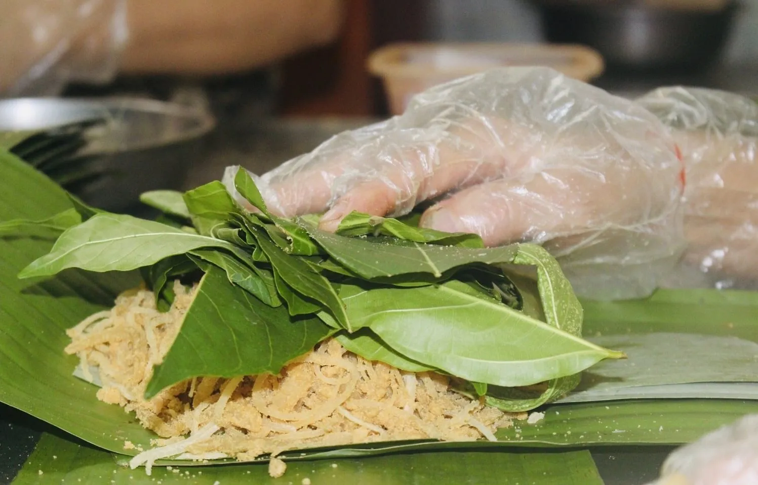Khi ăn nên chọn lá sung tươi và sạch