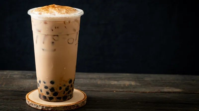 Ly trà sữa có kem cheese với lượng calo rất cao