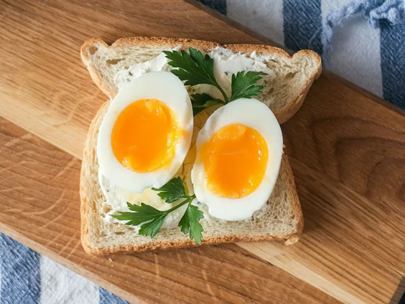 Lựa chọn cách chế biến và lượng ăn trứng vịt phù hợp để giữ dáng