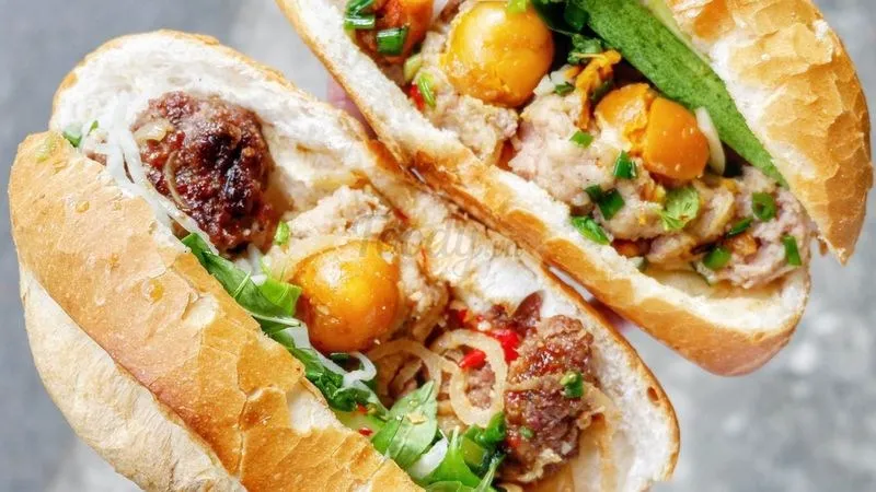 Nên kết hợp nhiều nguyên liệu trong cơm chiên để cân bằng dinh dưỡng