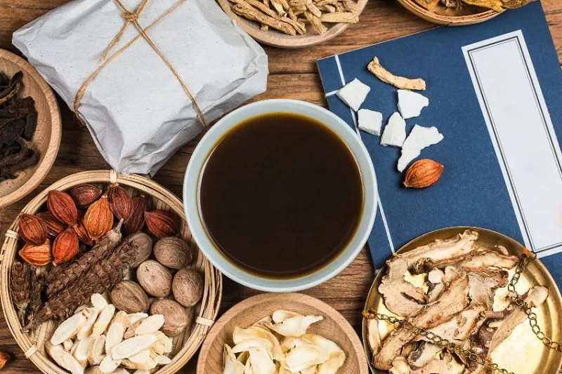 Luôn tham khảo ý kiến bác sĩ khi sử dụng cây gai làm thuốc