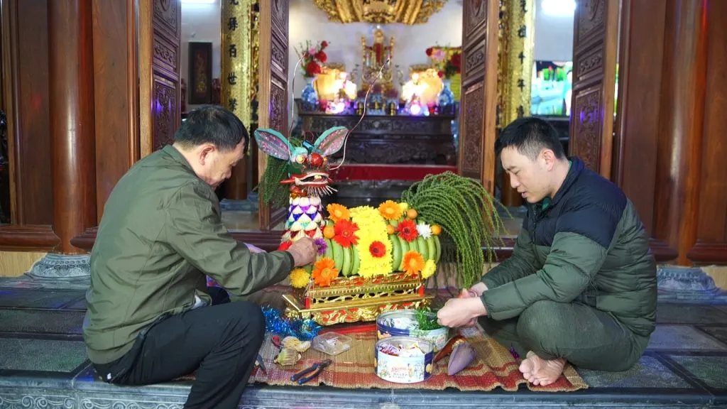 Nghề kết long mã đã được gia đình ông Ngô Đình Tám trao truyền qua nhiều thế hệ.