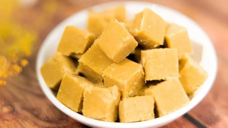 Bánh đậu xanh chứa nhiều đường, nếu ăn không kiểm soát có thể dẫn đến tăng cân