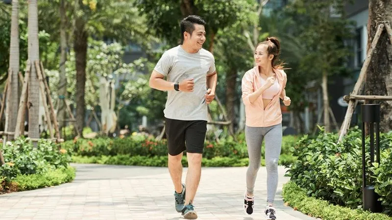 Vận động thể chất thường xuyên là chìa khóa để đốt cháy calo và duy trì vóc dáng