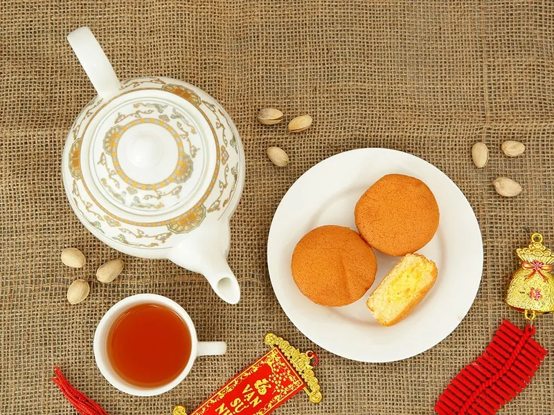 Kết hợp bánh Custas với nông sản tươi ngon như trái cây để bữa ăn lành mạnh hơn