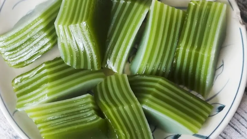 Không nên ăn bánh da lợn quá thường xuyên để tránh tăng cân
