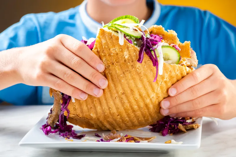 Bánh mì Kebab có thể là lựa chọn lành mạnh nếu được chế biến đúng cách