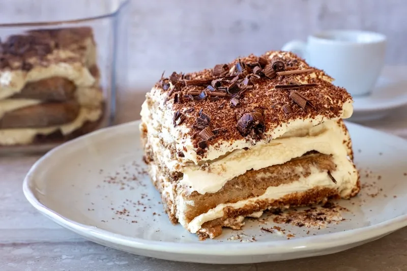 Bánh Tiramisu bao nhiêu calo là thắc mắc của nhiều người