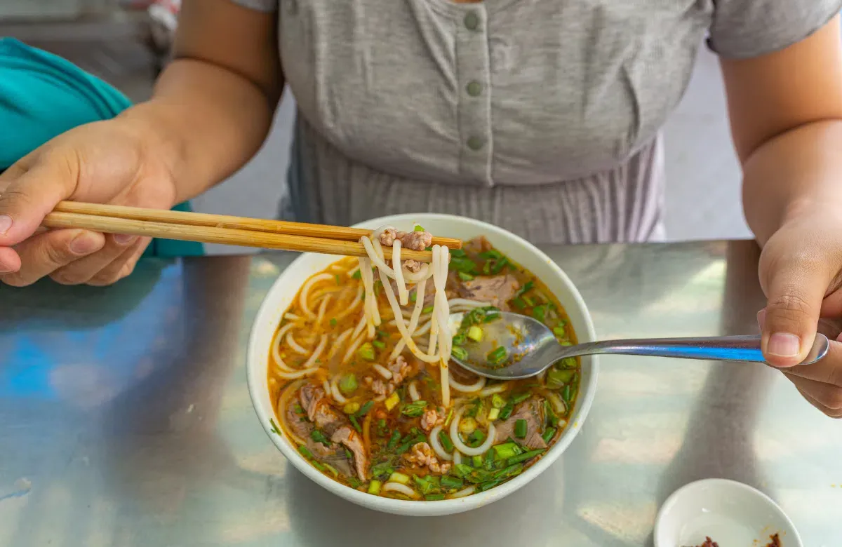 Hạn chế tiêu thụ tinh bột từ bún