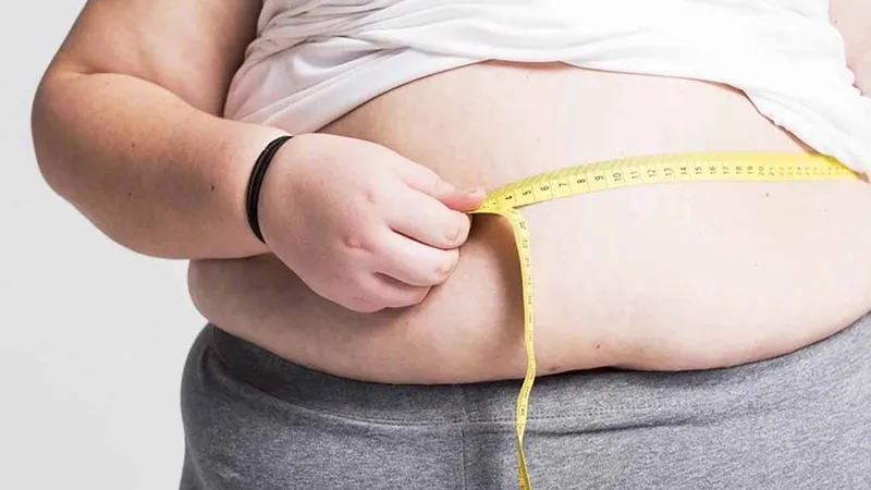 Hậu quả của việc uống sữa tươi trân châu đường đen không kiểm soát là béo phì
