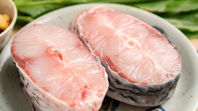 Thịt cá trắm có hàm lượng dinh dưỡng cao và rất được ưa chuộng