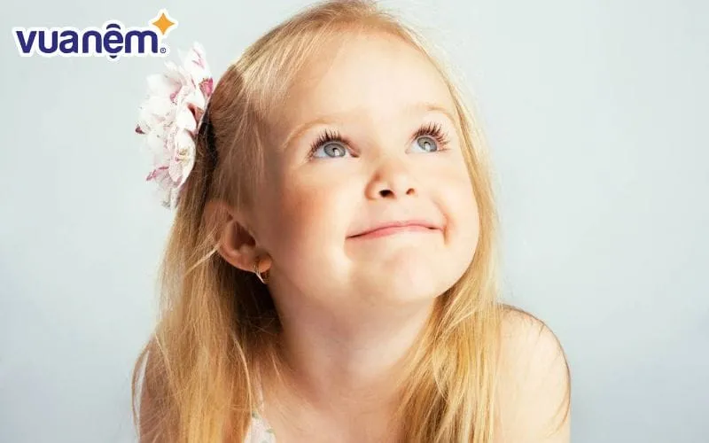 Tên Mai Cát Linh thể hiện sự lanh lợi, thông minh của bé gái