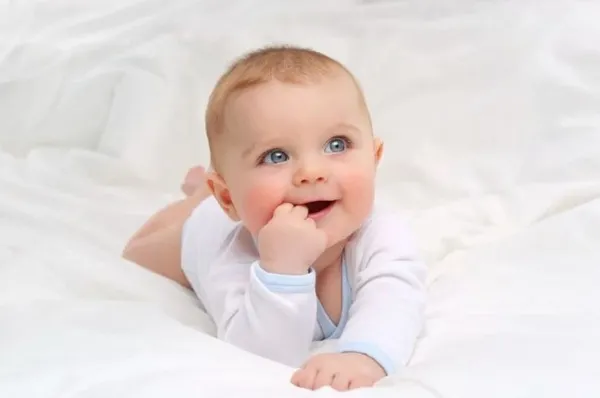 Nghiên cứu kỹ lưỡng các yếu tố phong thủy trước khi chọn tên cho bé