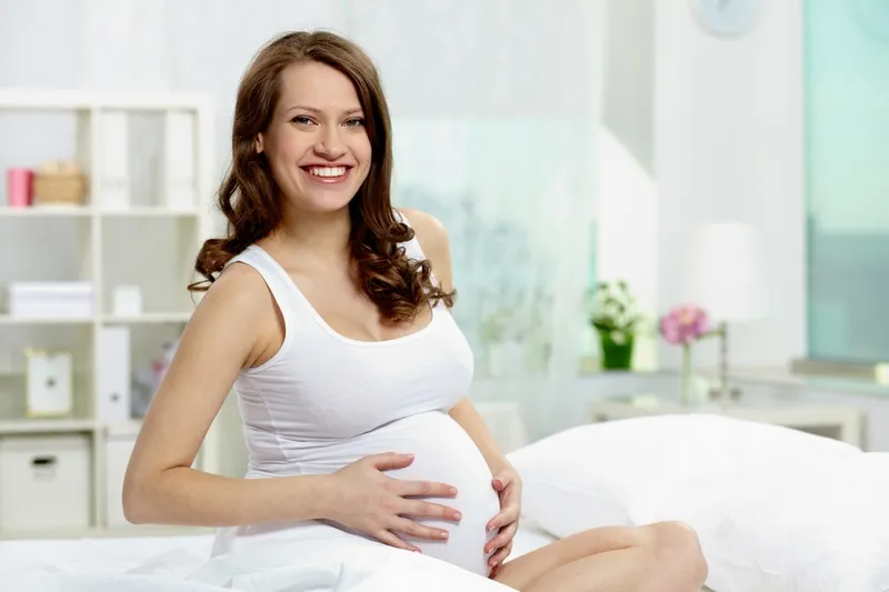 Phụ nữ có thai nên hạn chế ăn bột chiên