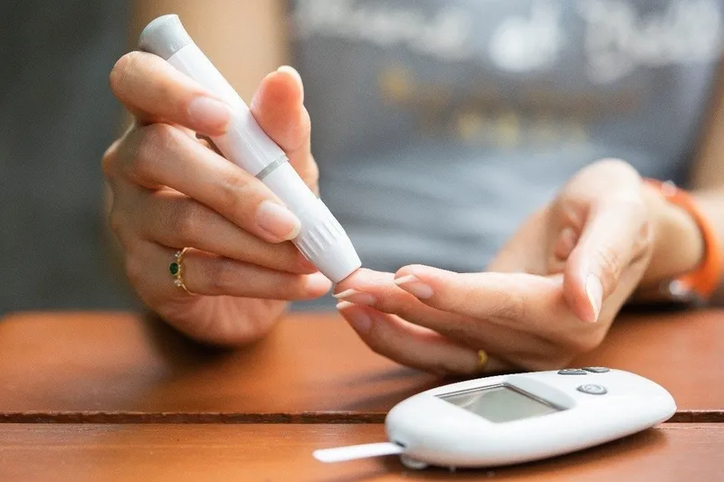 Cây lá đắng giúp ổn định đường huyết, hỗ trợ người bệnh tiểu đường