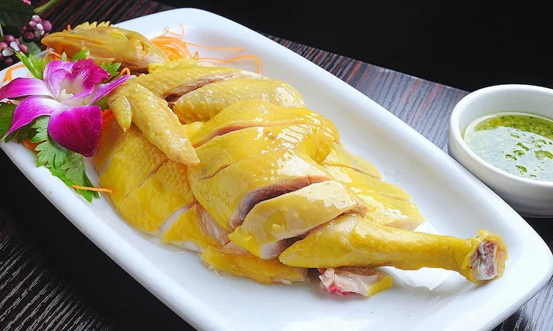 Các thực phẩm cần kiêng sau khi tẩy nốt ruồi như thịt gà và đồ nếp