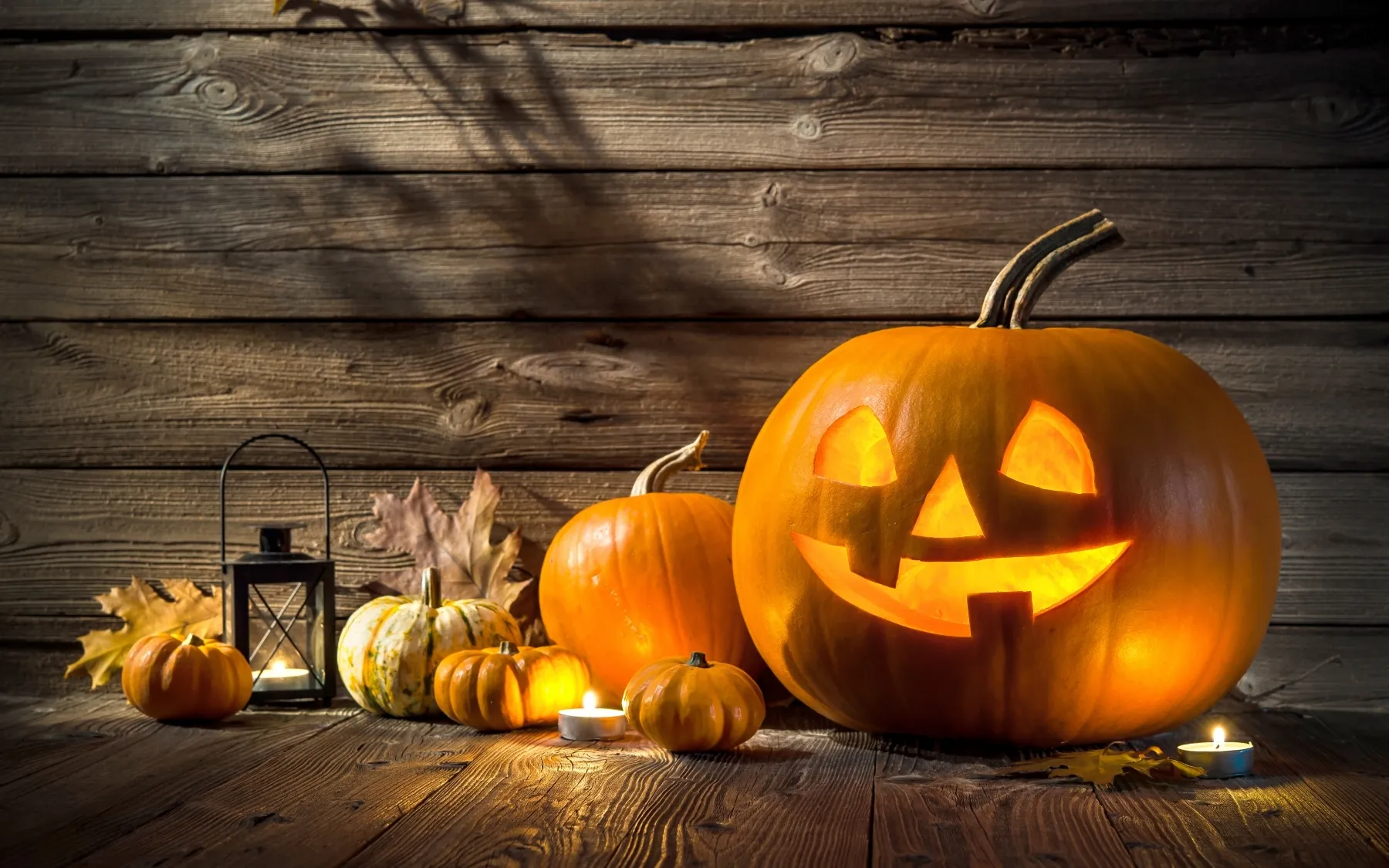 Người dân các nước phương Tây thường tổ chức lễ hội Halloween vào ngày 31 tháng 10 hàng năm