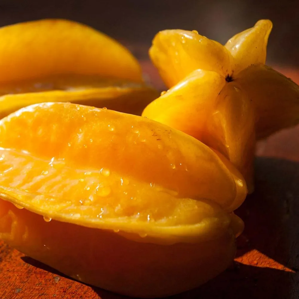 Các lát khế vàng ươm, mọng nước giàu vitamin C