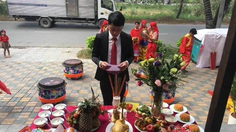 Văn khấn cần thành tâm kính cáo chư vị Thần linh, cầu buôn may bán đắt