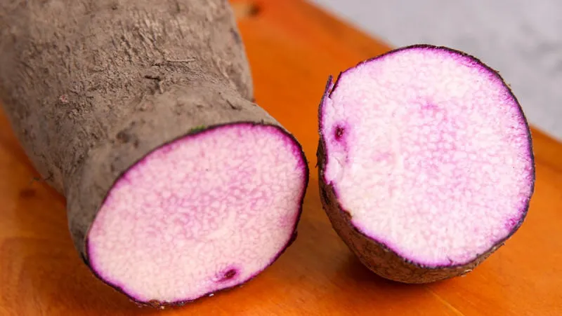100g khoai mỡ chứa khoảng 118 calo