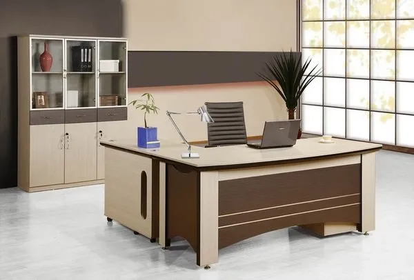 Hướng bàn làm việc người mệnh Hỏa hợp hướng nào