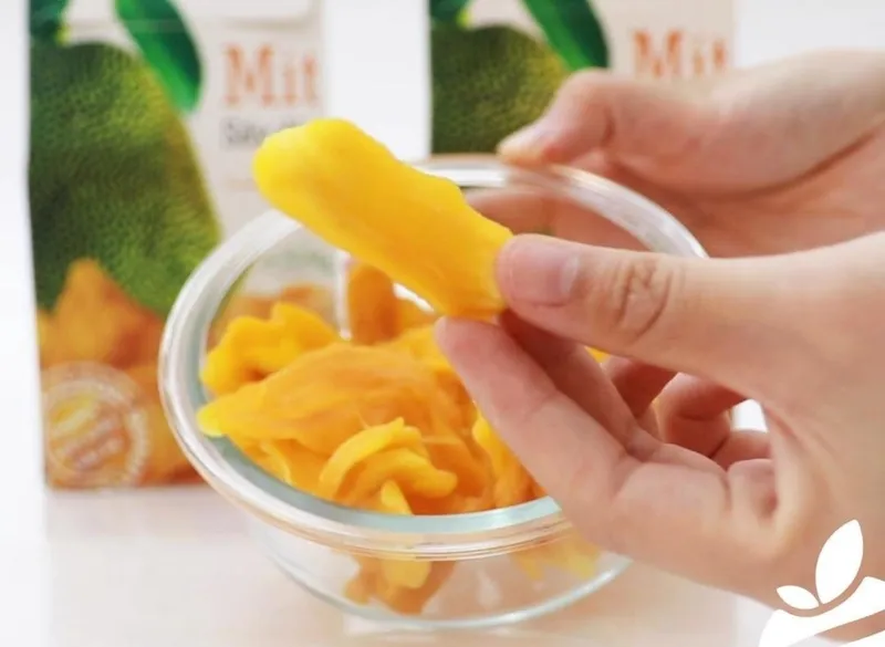 Kiểm soát lượng mít sấy để giữ dáng