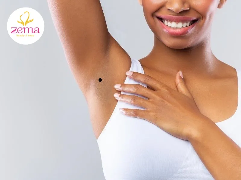 Người có nốt ruồi ở nách phải thường đối mặt với nhiều khó khăn trong cuộc sống