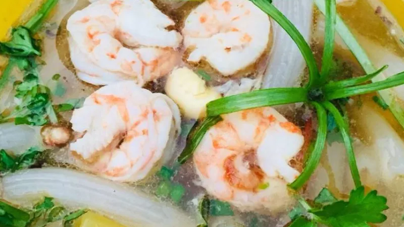 Canh nui tôm kim châm