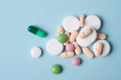 Phương pháp điều trị tiêu chuẩn cho ADHD ở người lớn thường bao gồm thuốc