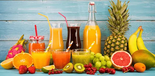 Nước ép trái cây hoặc hương vị trái cây là nguồn thức uống có chứa calo