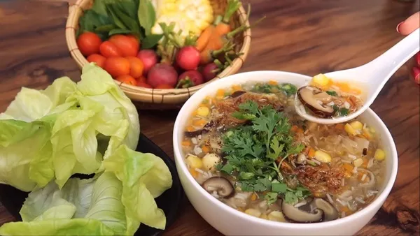 Súp gà mang lại nhiều lợi ích cho sức khỏe