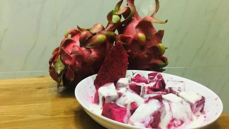Bạn nên ăn khoảng 1 quả thanh long mỗi ngày để hưởng lợi ích tối đa