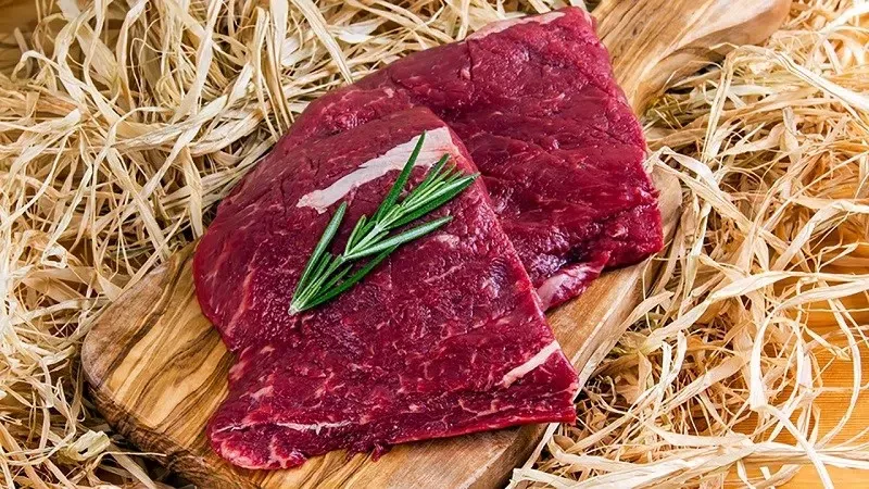 Thịt bò mang lại nhiều lợi ích sức khỏe nếu được tiêu thụ đúng cách và hợp lý