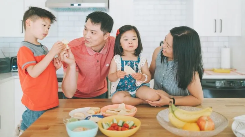 Ăn vặt giúp thỏa mãn cơn đói, khiến bạn nhanh chóng lấy lại tinh thần