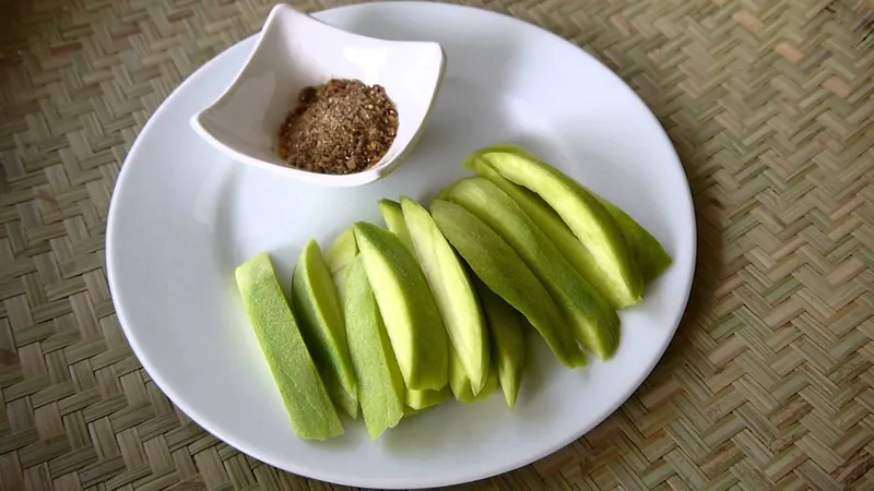 Dinh dưỡng và calo trong xoài xanh