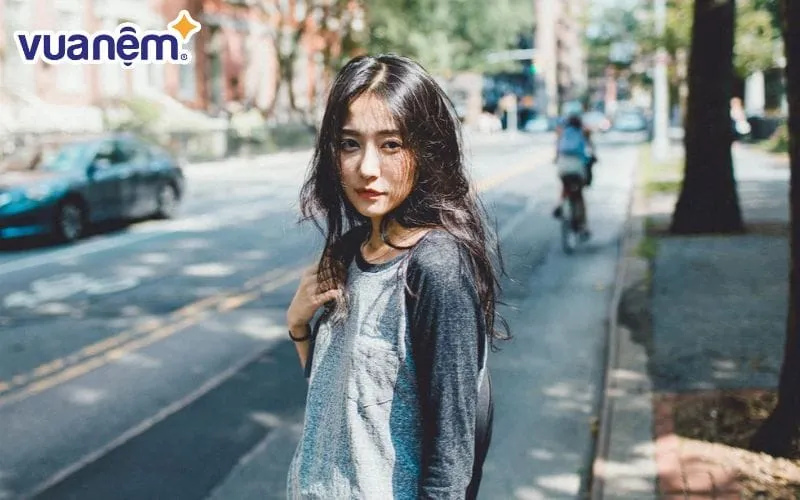 Song Ngọc là hai viên ngọc quý giá và xinh đẹp.